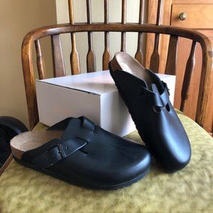 New Birkenstock Boston Oiled Leather Clogs in Black Unisex- size 39